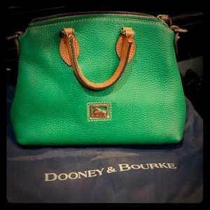 Dooney & Bourke purse